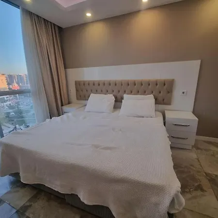 Kuzey Adana'da Merkezi Konumda * Kurttepe