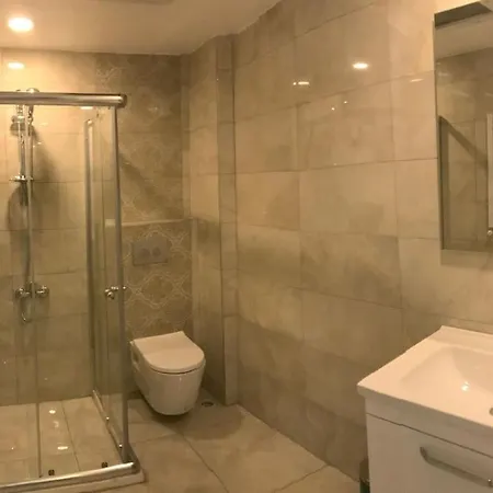 Kuzey Adana'da Merkezi Konumda Apartment